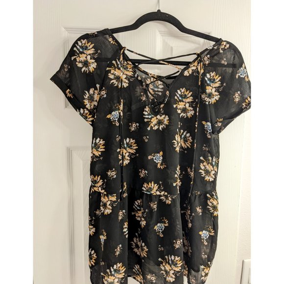Xhilaration Floral Tie-Back Peplum Blouse -- Black, medium - Picture 3 of 3